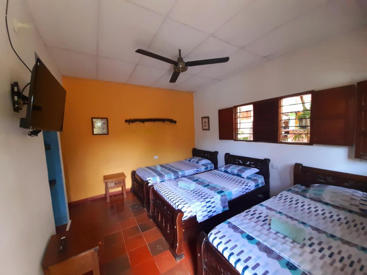 Hostel Hostal La Casa De Felipe Taganga Zewnętrze zdjęcie